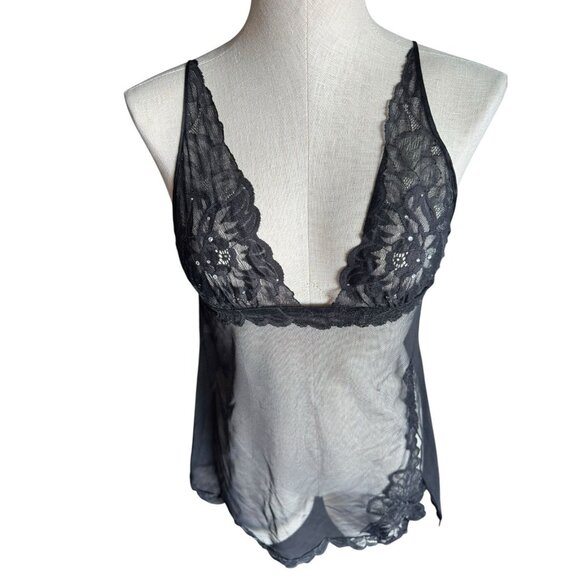 Vintage 2004 Victoria’s Secret Lace Sheer Rhinestone Slip size Medium - Picture 3 of 10